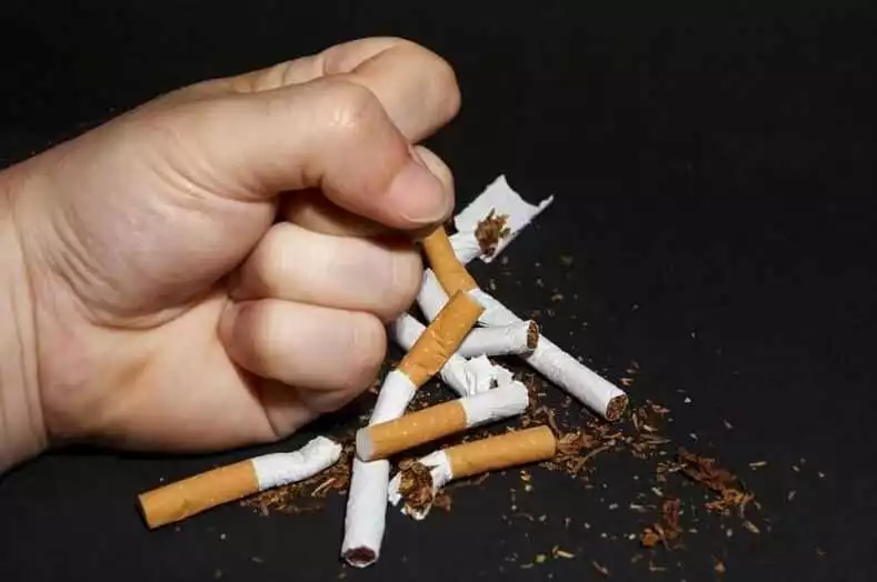 Descoperă Cum Puteți Renunța La Fumat Definitiv